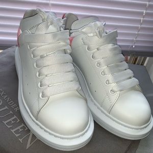 Alexander McQueen Oversized Sneaker